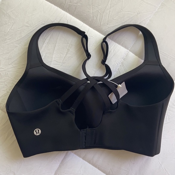 🆕 Lululemon Adapt and Align Bra, Black • Various Sizes Brand New Tags Attached - Picture 11 of 13
